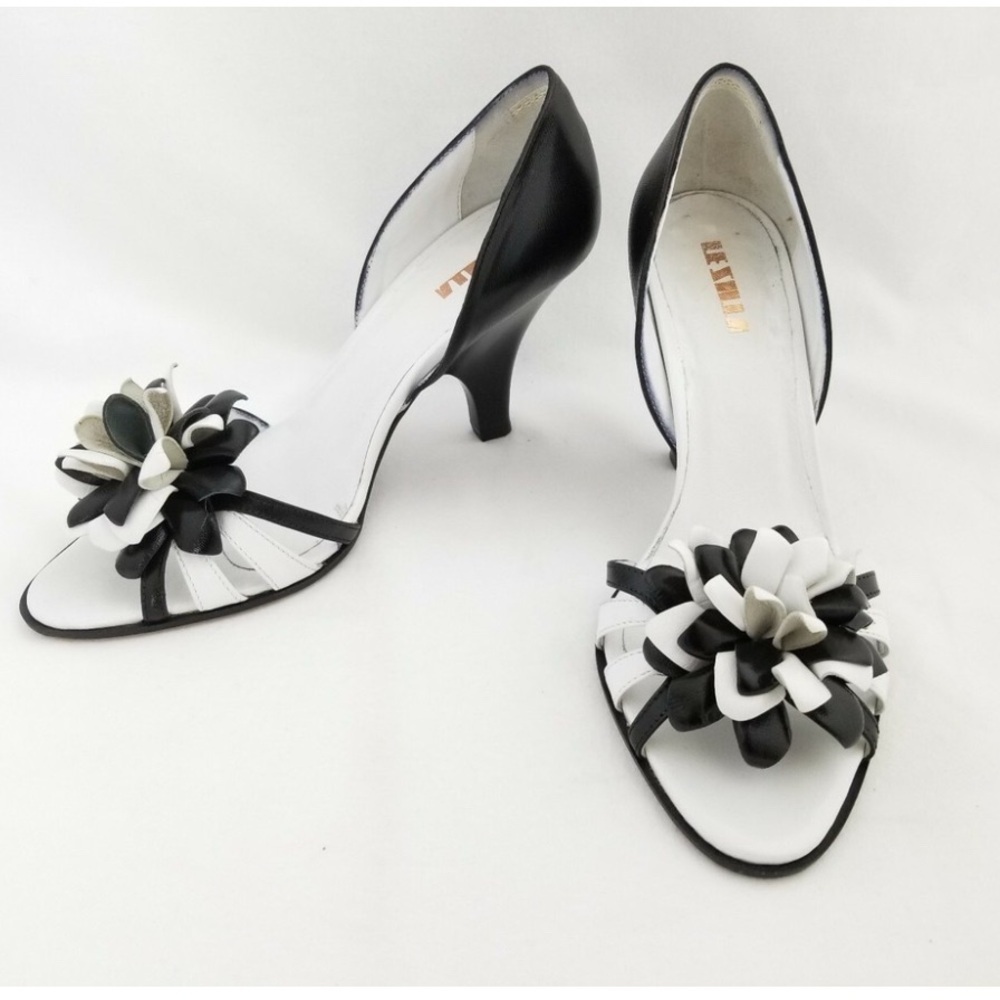 Le silla VTG black & white flower heels size 38 / 7.5 luxury